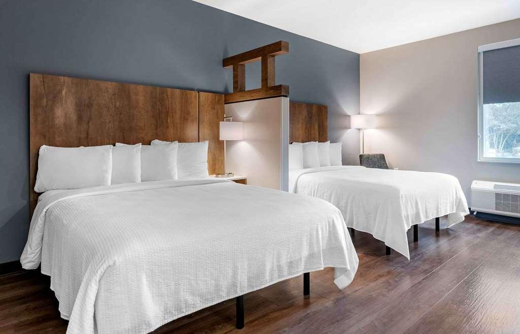 Extended America Premier - Melbourne - I-95 Hotel