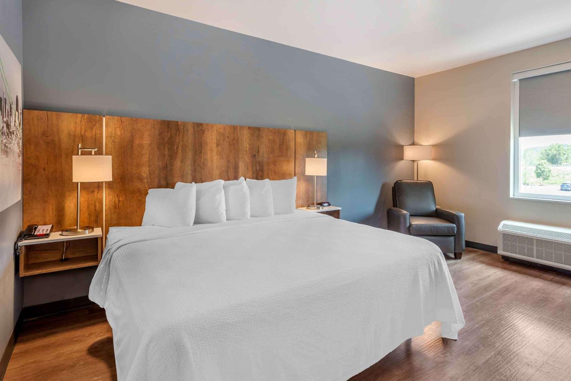 Hotel Extended America Premier - Melbourne - I-95 3*