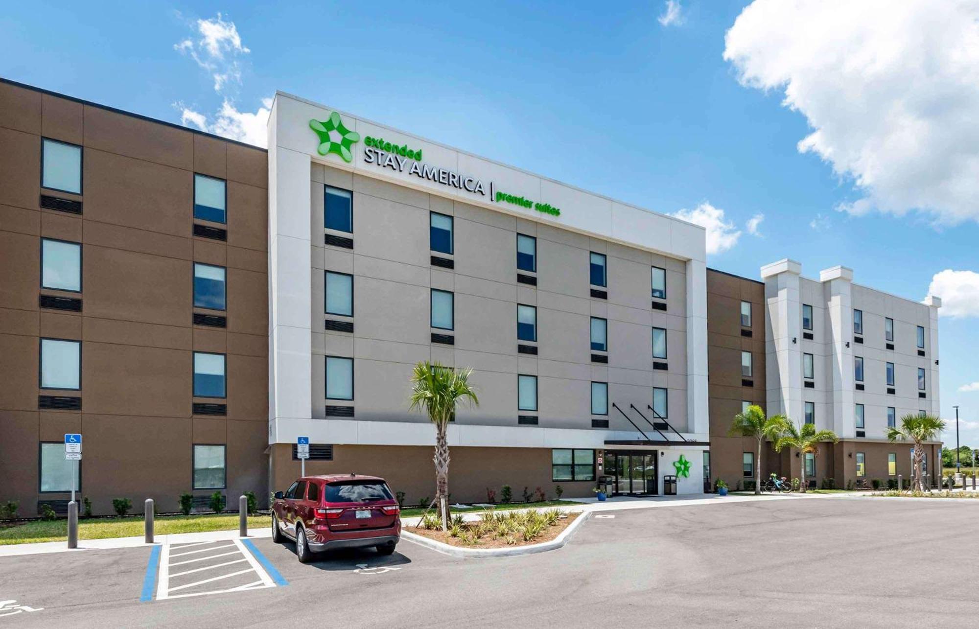Extended America Premier - Melbourne - I-95 Hotel 3*